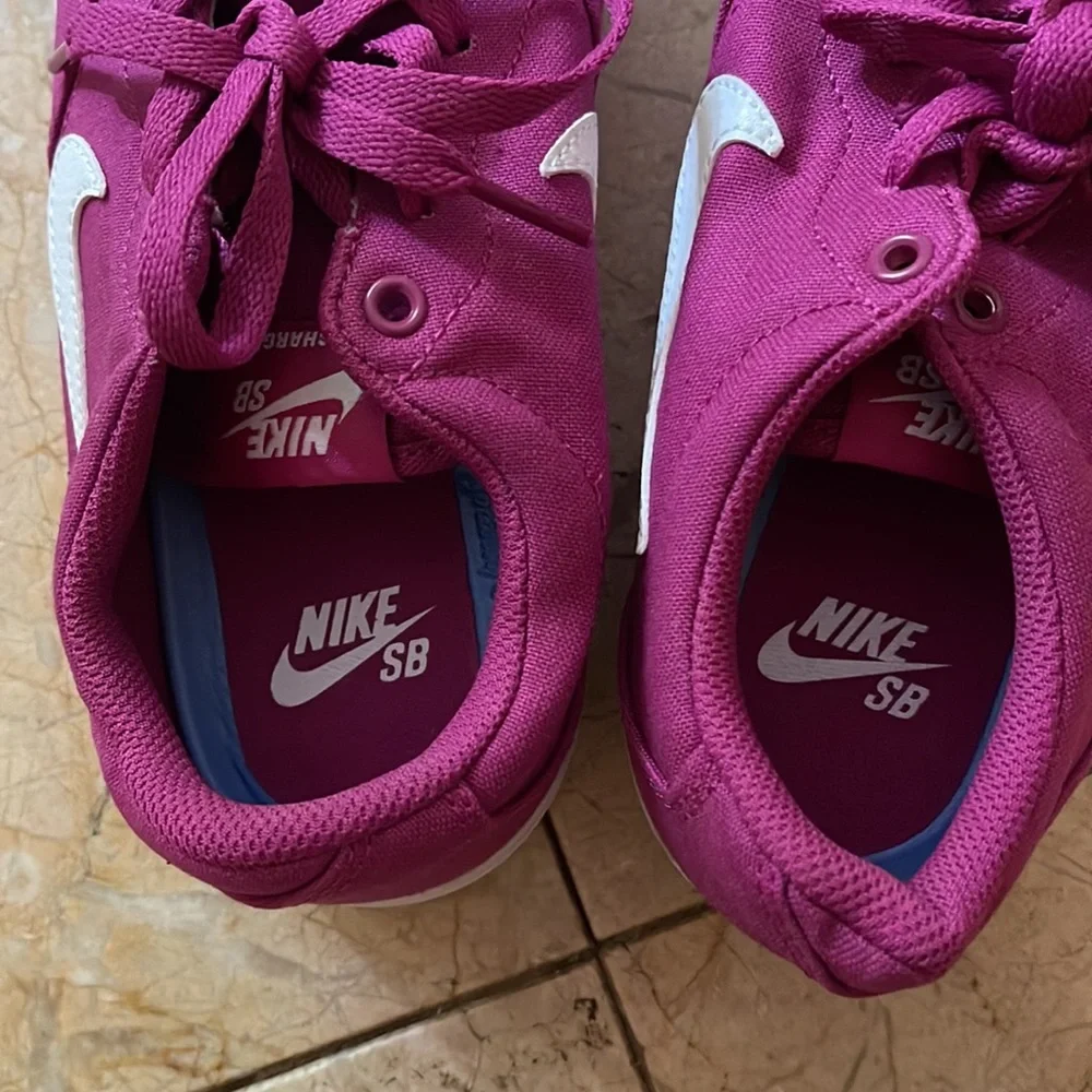 Nike Women’s Skateboard Charge Canvas in Cactus Flower